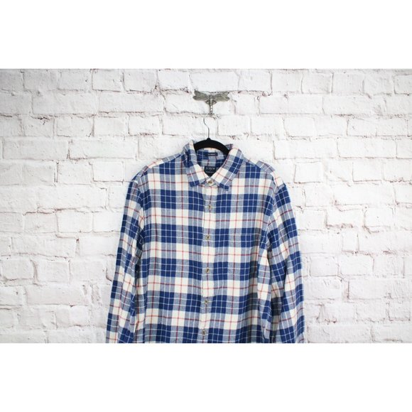 NWT J.Crew Blue Plaid Regular Flannel Cotton Button Down Shirt Size Large - Picture 2 of 11